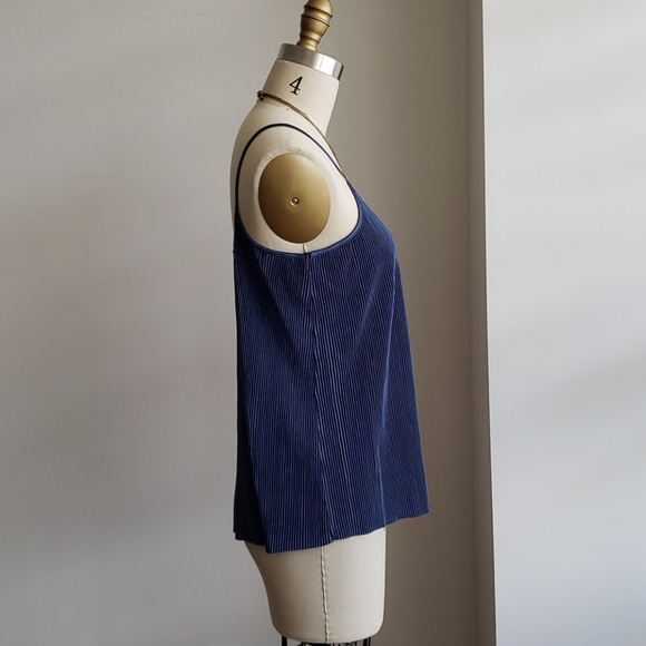 H&M Pleated Cami - Picture 2 of 4